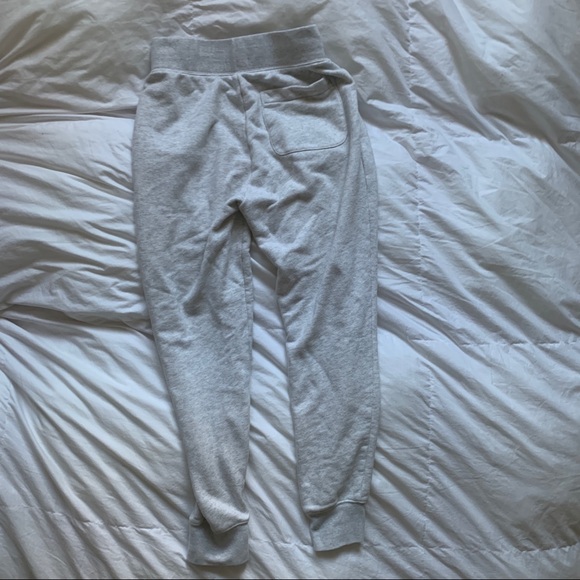 TNA the Perfect Jogger. Aritzia sweatpants. - Picture 5 of 5